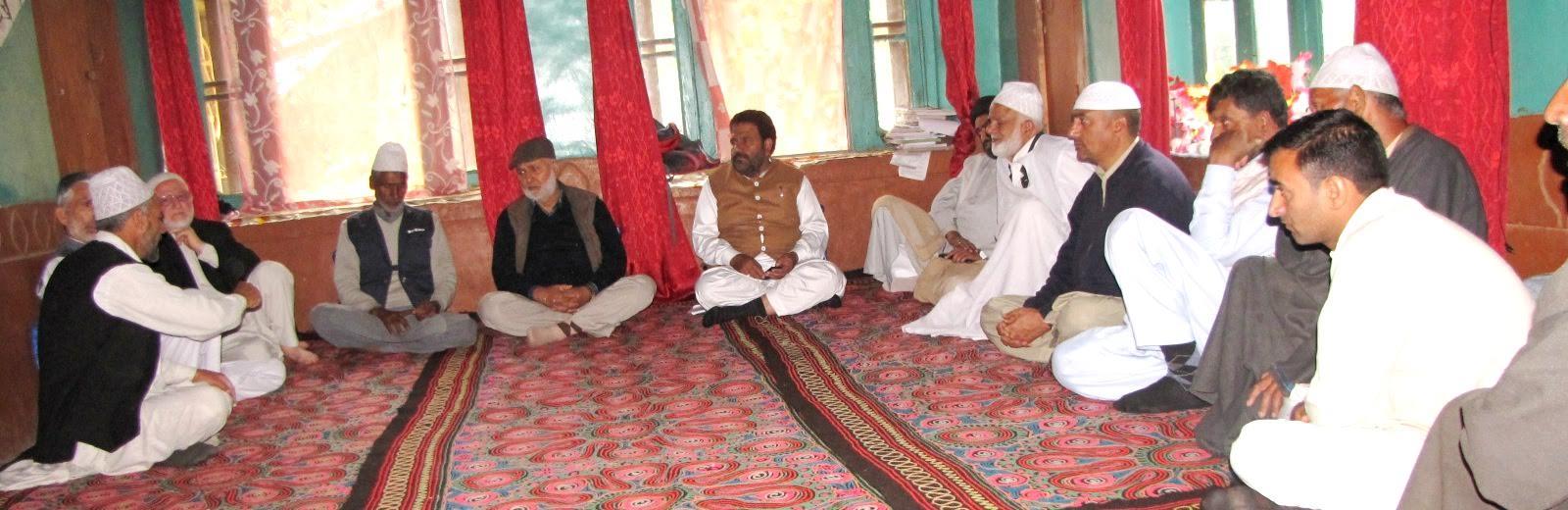 Aga Hassan castigates GoI for ‘adding insult to injuries’ of Kashmiri people